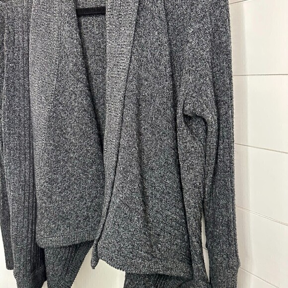 Athleta Tiburon Open Front Waterfall Draped Cardigan Charcoal Grey Size Medium - Picture 3 of 5